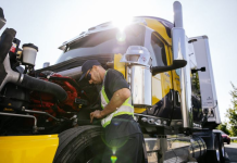 Diesel Mechanic Services For Transmission And Drivetrain Repair Diesel Mechanic