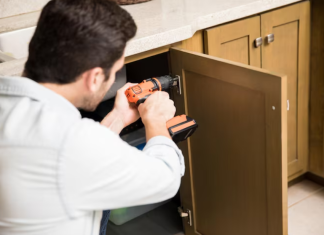 How Cabinet Refinishing Services Can Give Your Home a Fresh, Updated Look Cabinet Refinishing